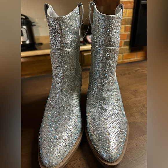 NEW Full Rhinestone Booties - Picture 3 of 7